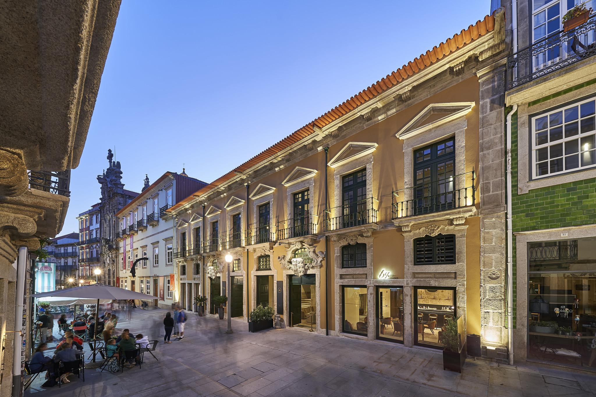 Portobay Flores Exterior photo The hotel in 2016